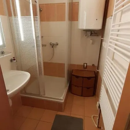 Horni Misecky - F10 Apartman U Sjezdovky Exterior photo